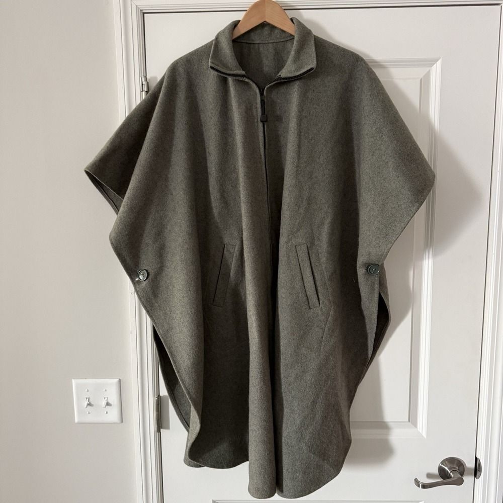 VTG Bemidji Woolen Mills Green Poncho Cloak Coat Shawl Cape Coat NWOT OS USA